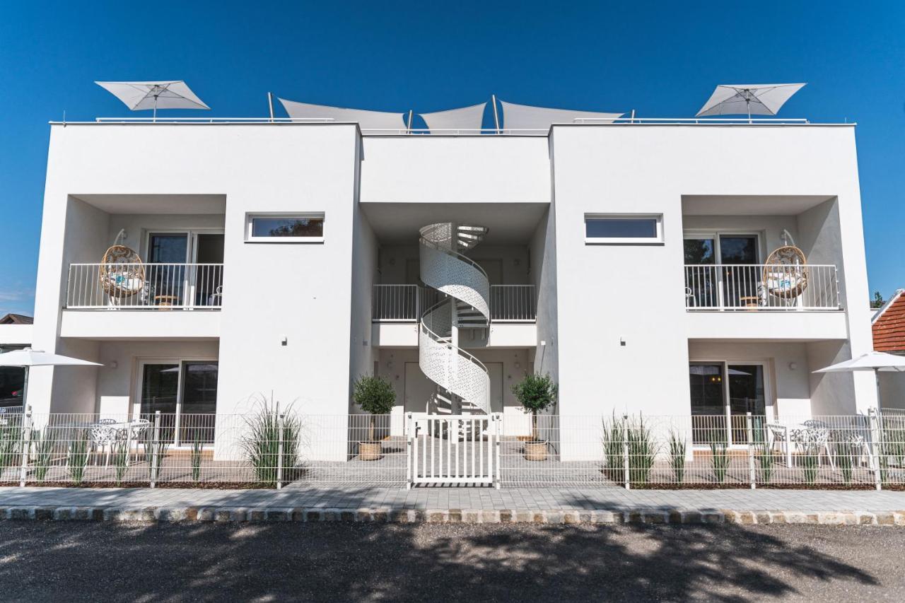 מורביש אם סי Seensuchtsuiten Luxury - Hier Erwacht Ihre Seensucht מראה חיצוני תמונה